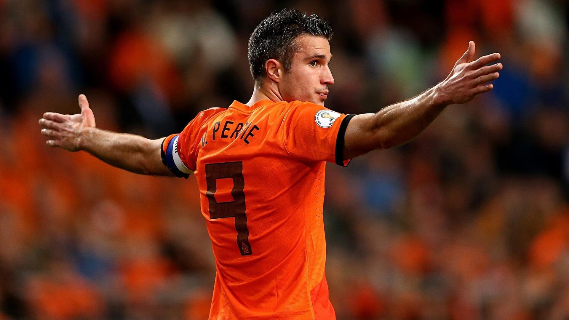 “足球+文化+科技”融合创新发布会在多个城市同步举行，行业开启新格局